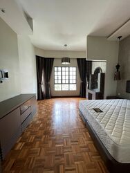 Gold Coast Condo (D5), Condominium #360356981